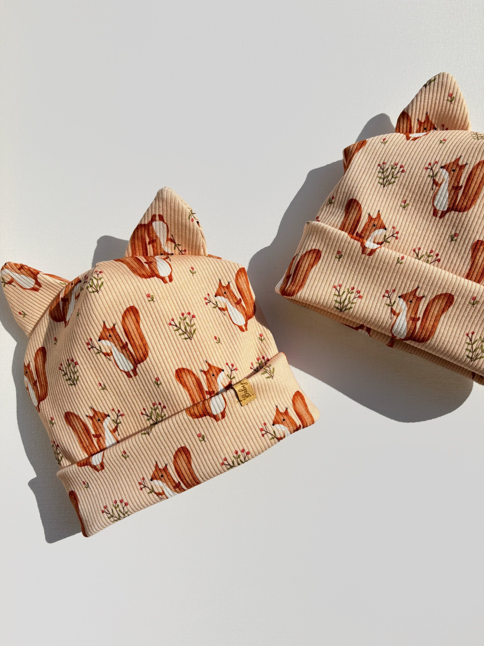 Mókusos beanie sapka