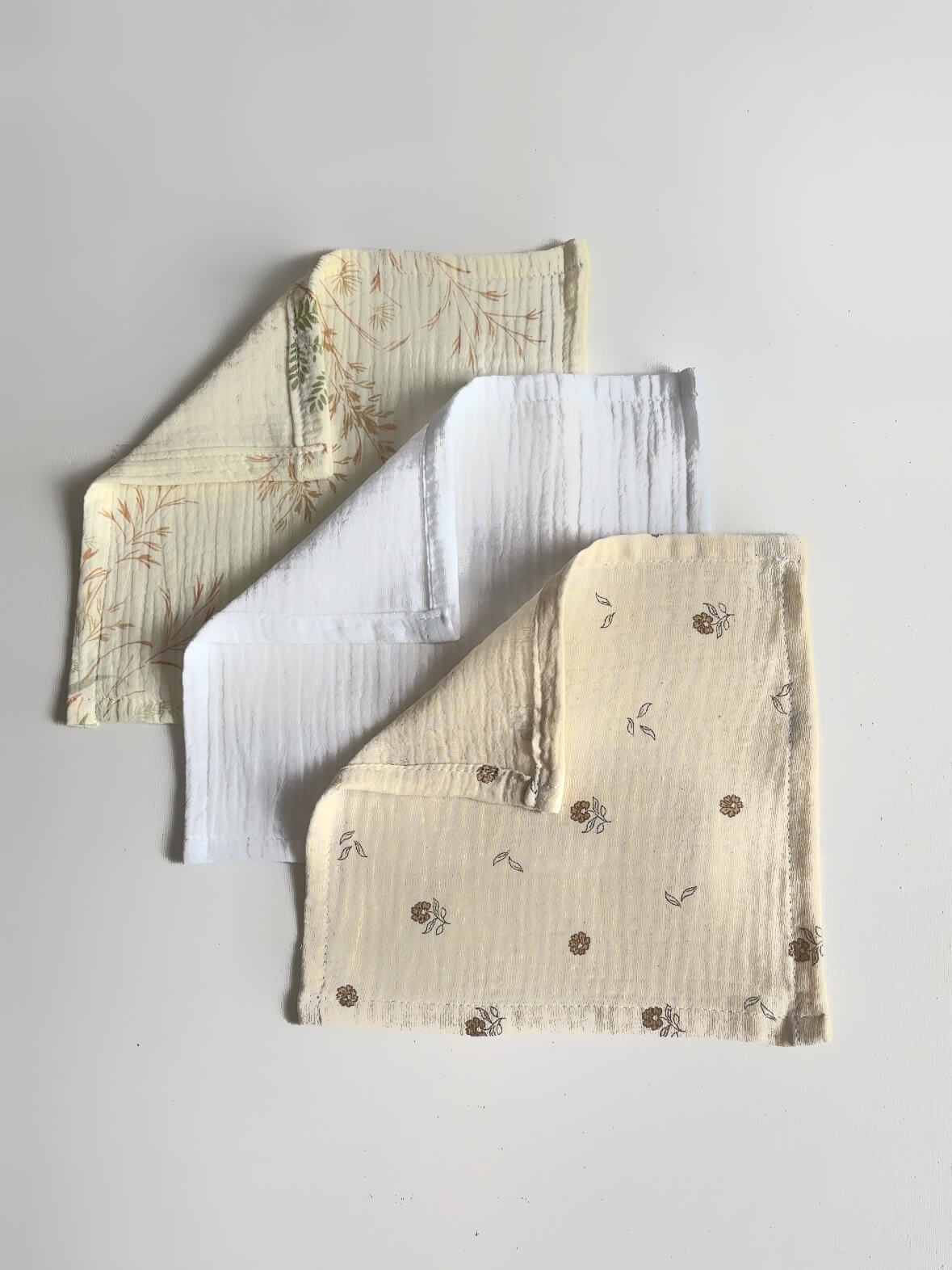 Muszlin kendő szett (3 db) - 25x25 cm